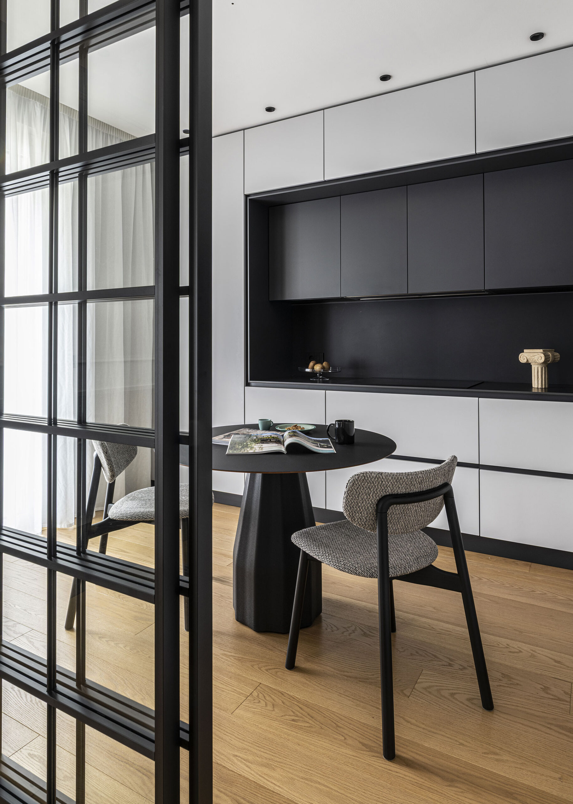 Miyabi — view 7