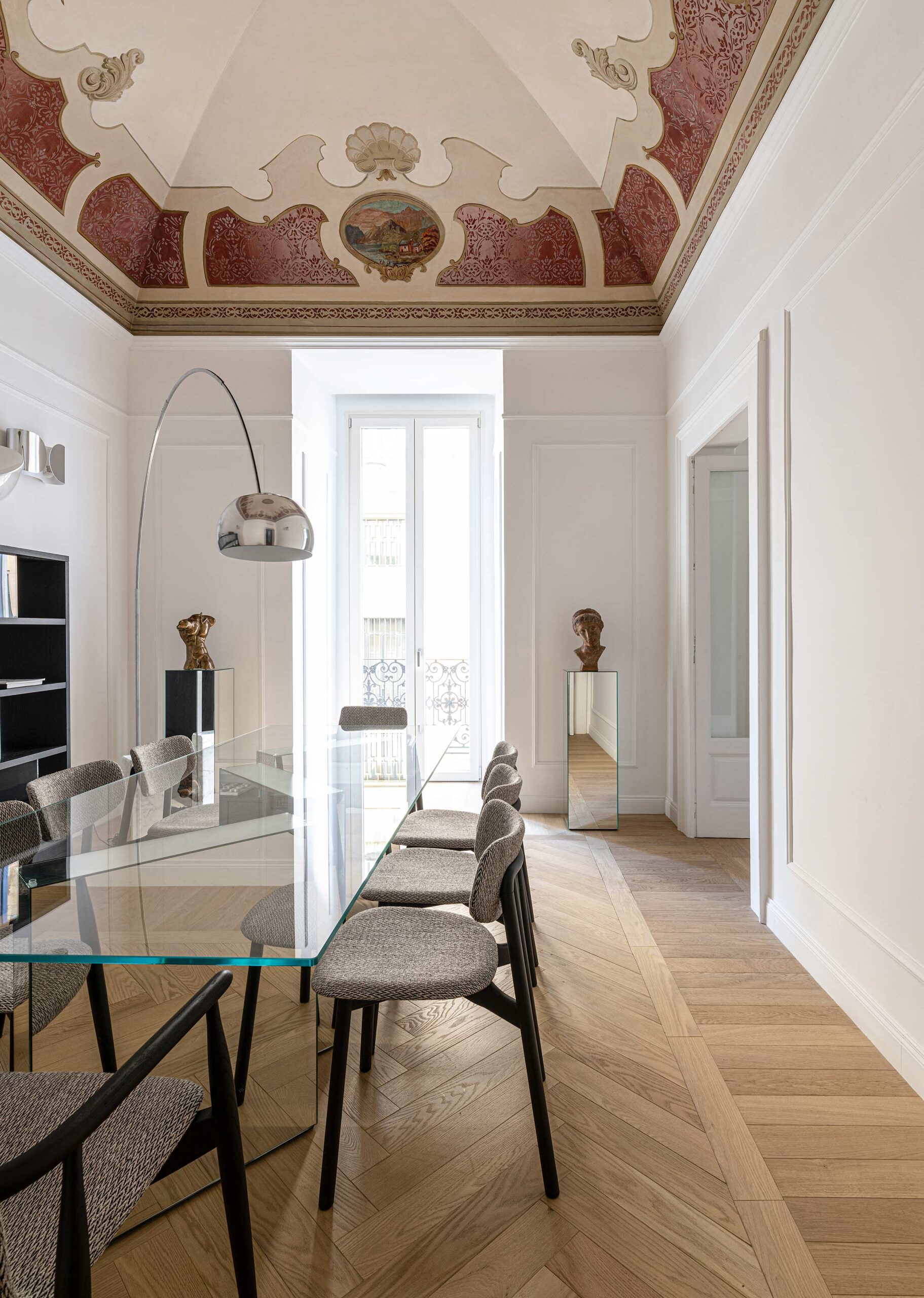 Office ClubDesign — lead view
