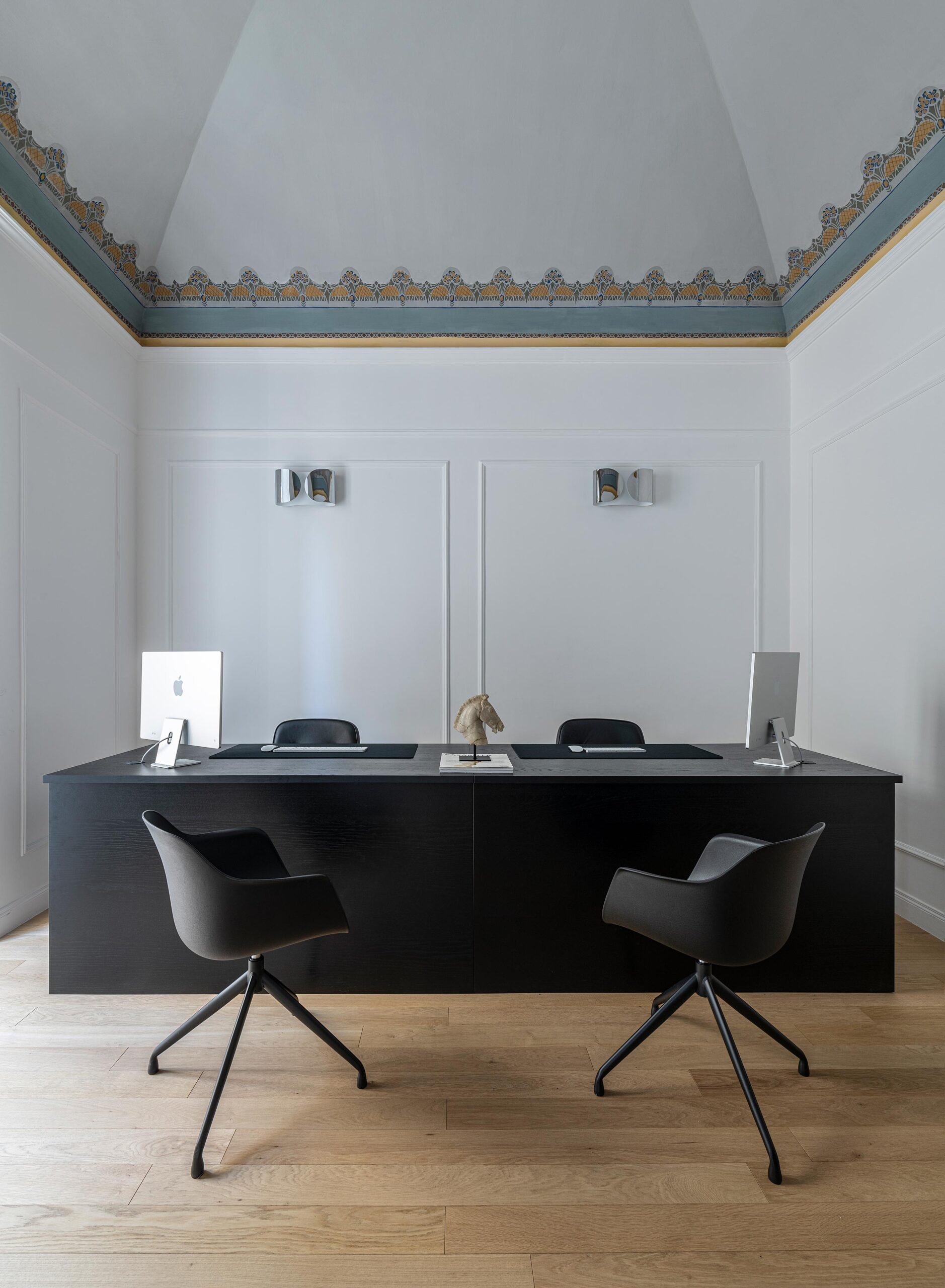 Office ClubDesign — view 11