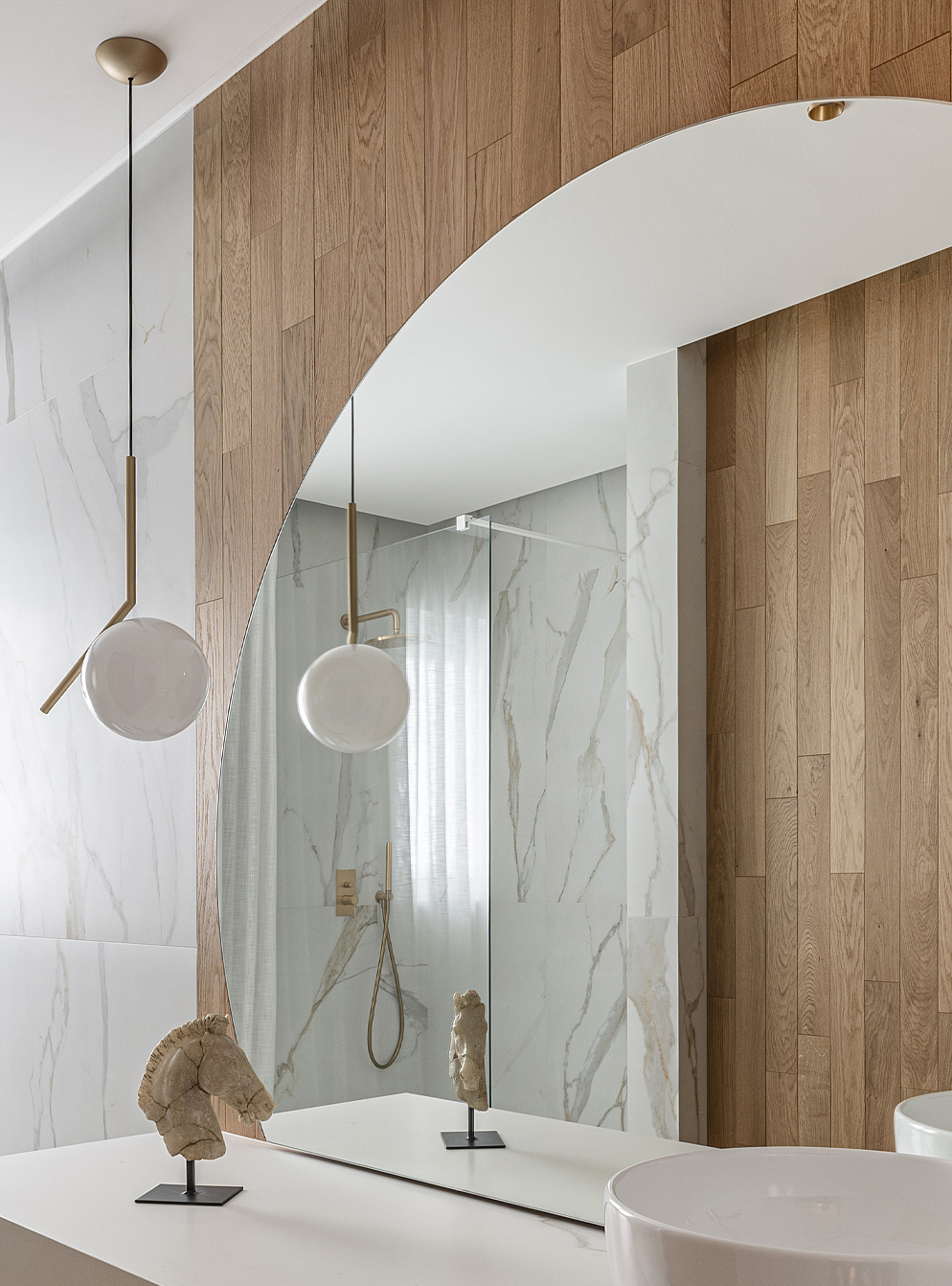 Rebellious Elegance — view 21