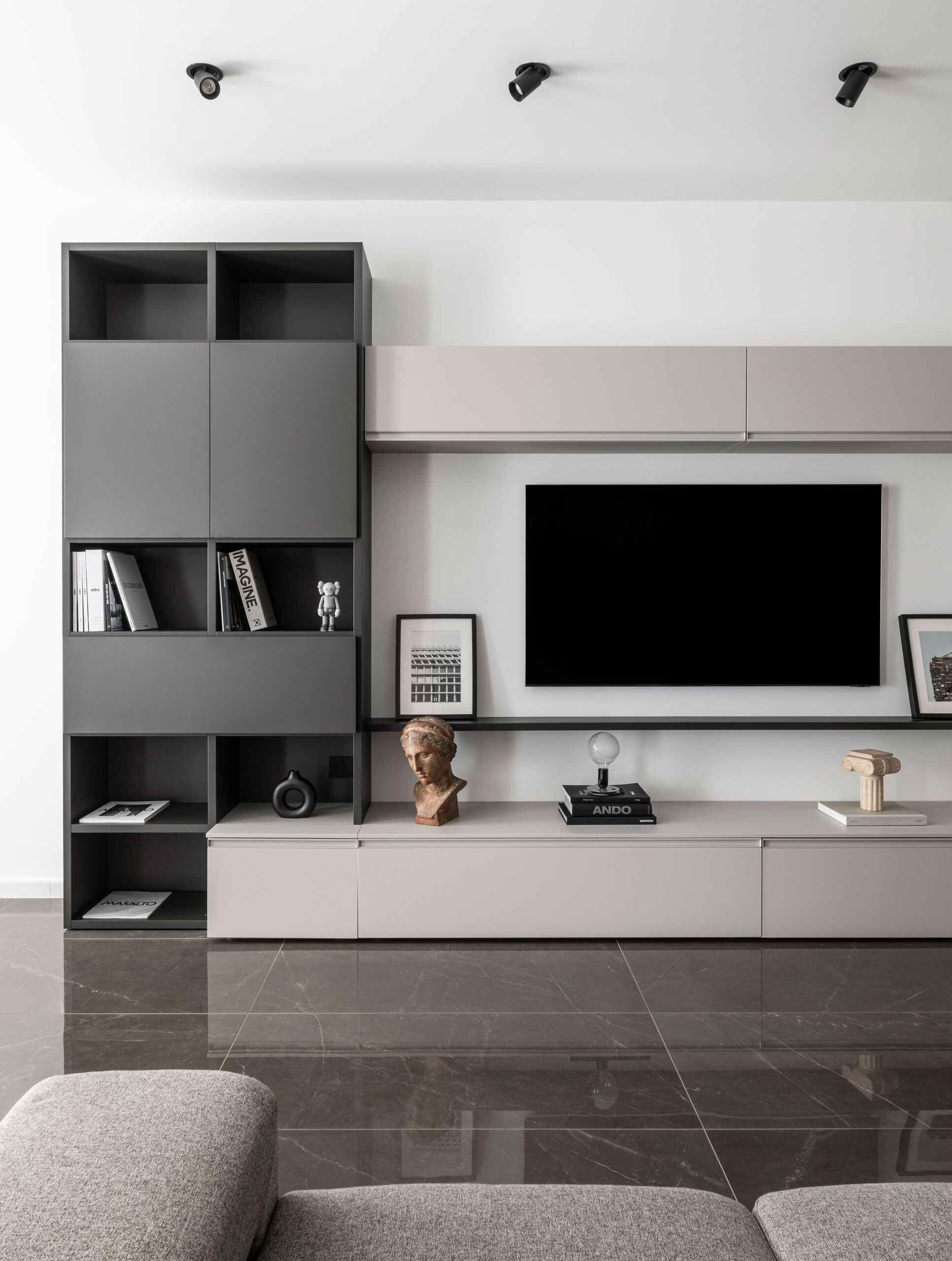 Roots' Apartment — view 3